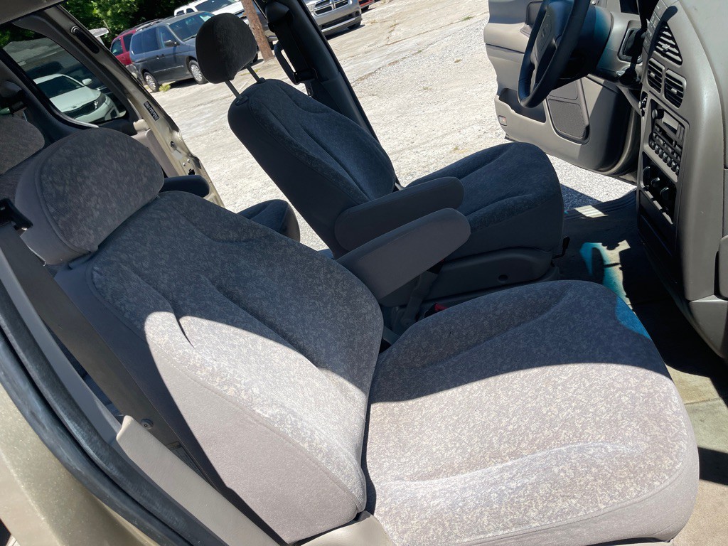 1999 Nissan Quest Image 18
