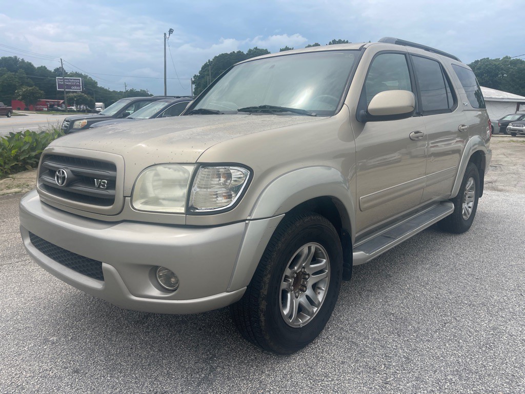 2004 Toyota Sequoia Image 4