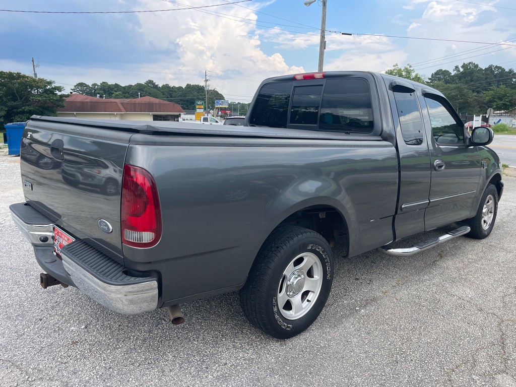2002 Ford F-150 Image 8