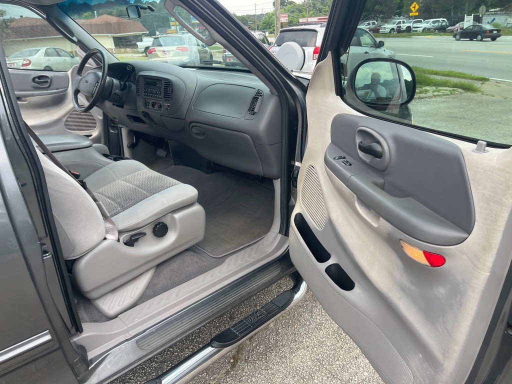 2002 Ford F-150 Image 16
