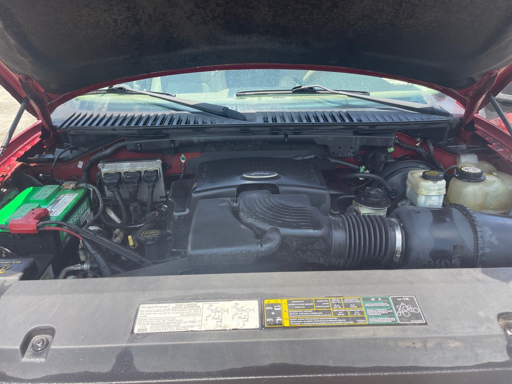 2004 Ford Expedition Image 23