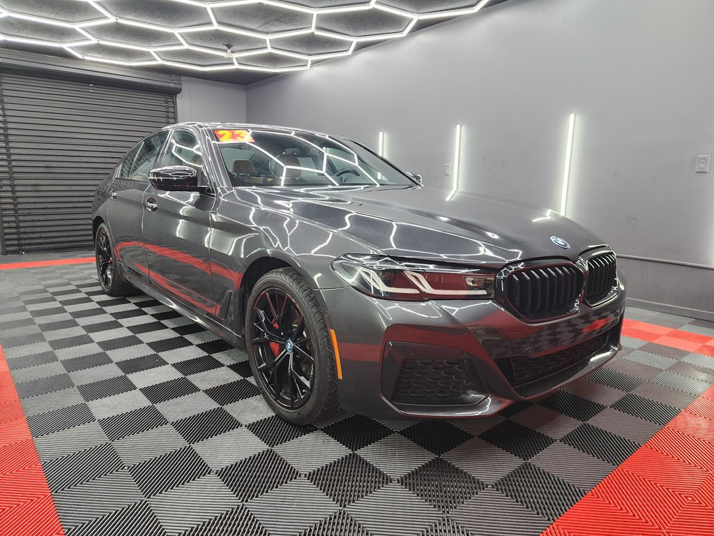 2023 BMW 5 Series Image 2