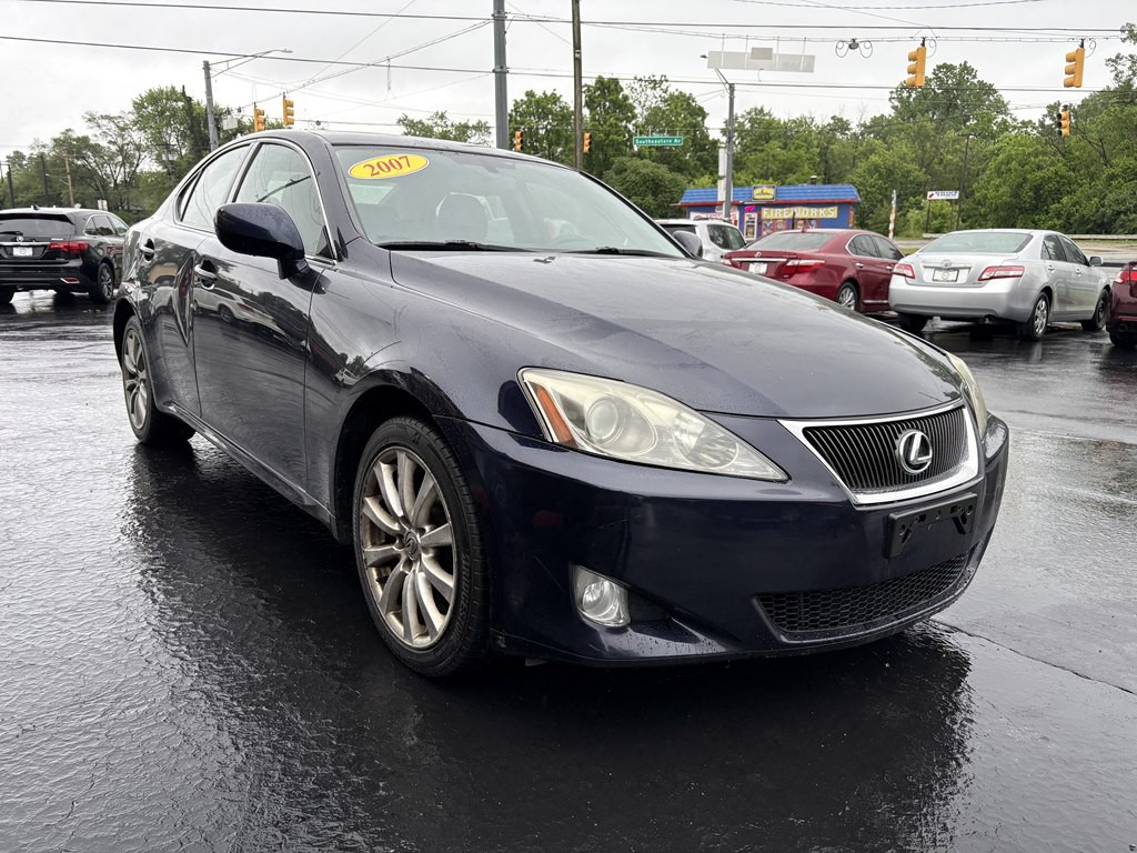 2007 Lexus IS Image 3