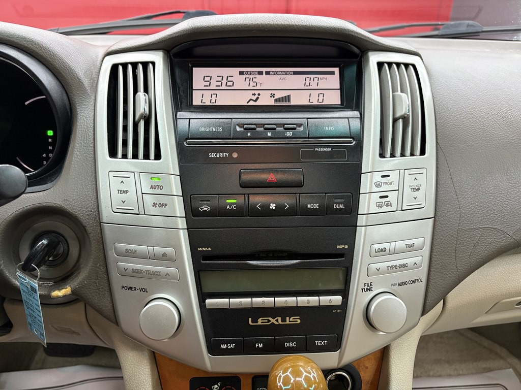 2009 Lexus RX Image 24
