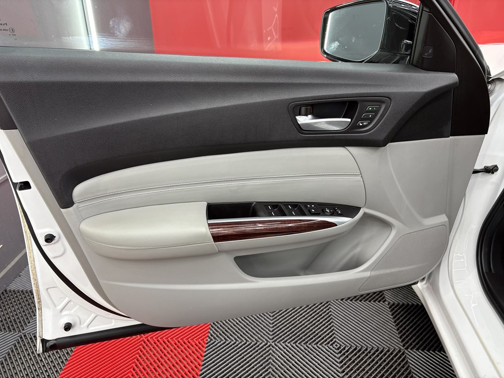 2015 Acura TL Image 7