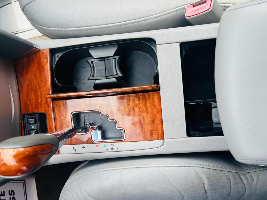 2009 Toyota Camry Image 16
