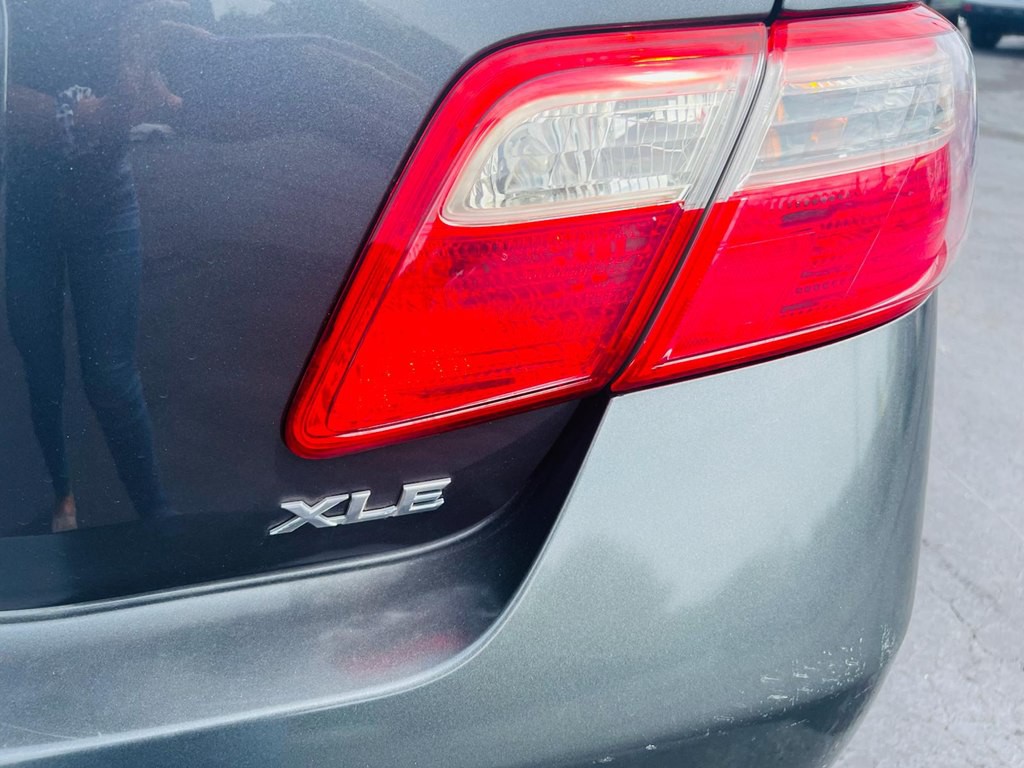 2009 Toyota Camry Image 21