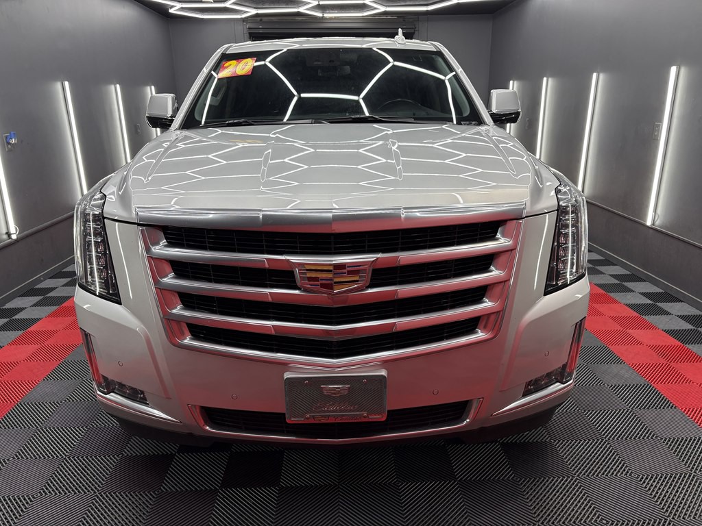 2020 Cadillac Escalade Image 2