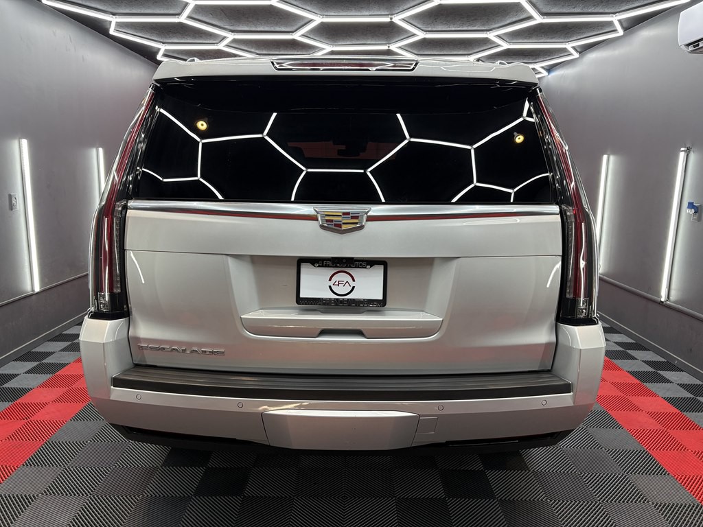 2020 Cadillac Escalade Image 5
