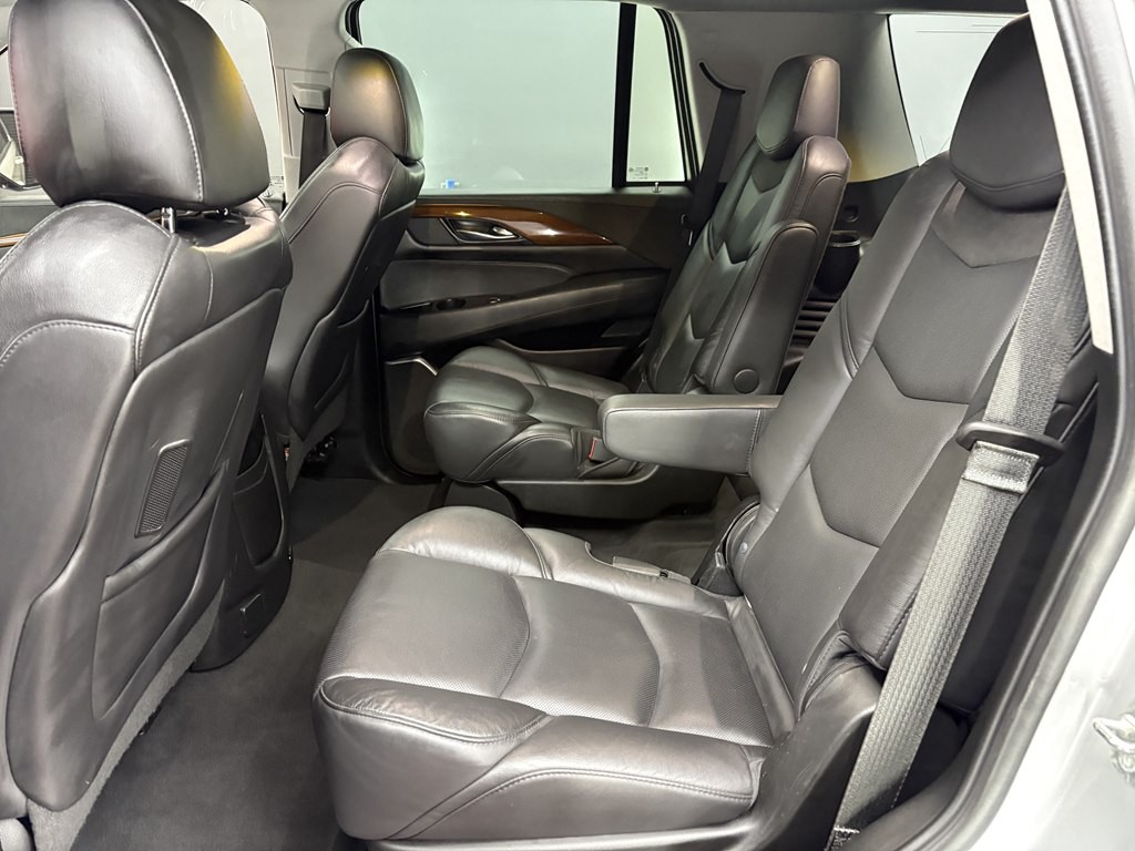2020 Cadillac Escalade Image 11
