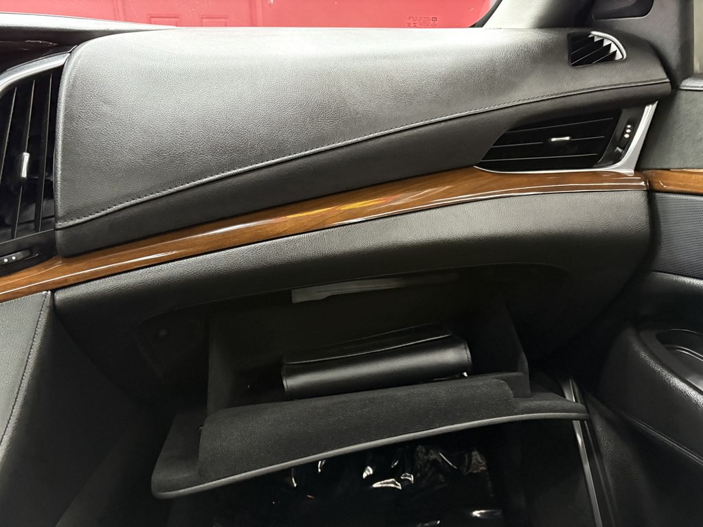 2020 Cadillac Escalade Image 30