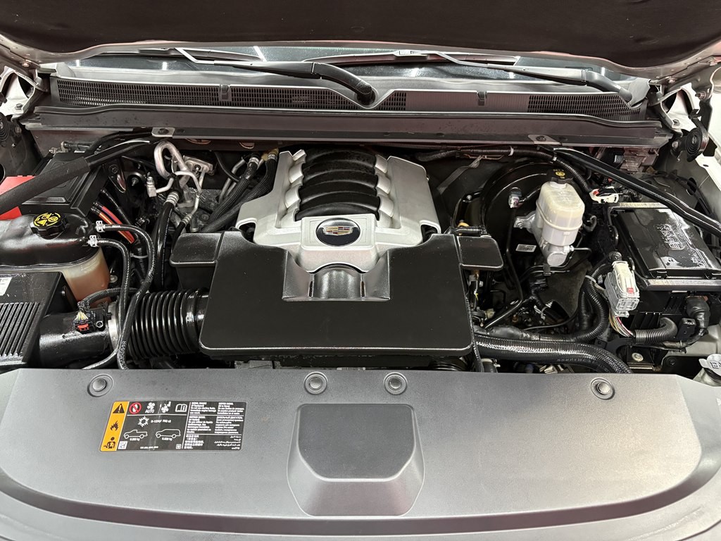 2020 Cadillac Escalade Image 32