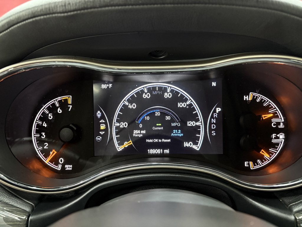 2014 Jeep Grand Cherokee Image 21