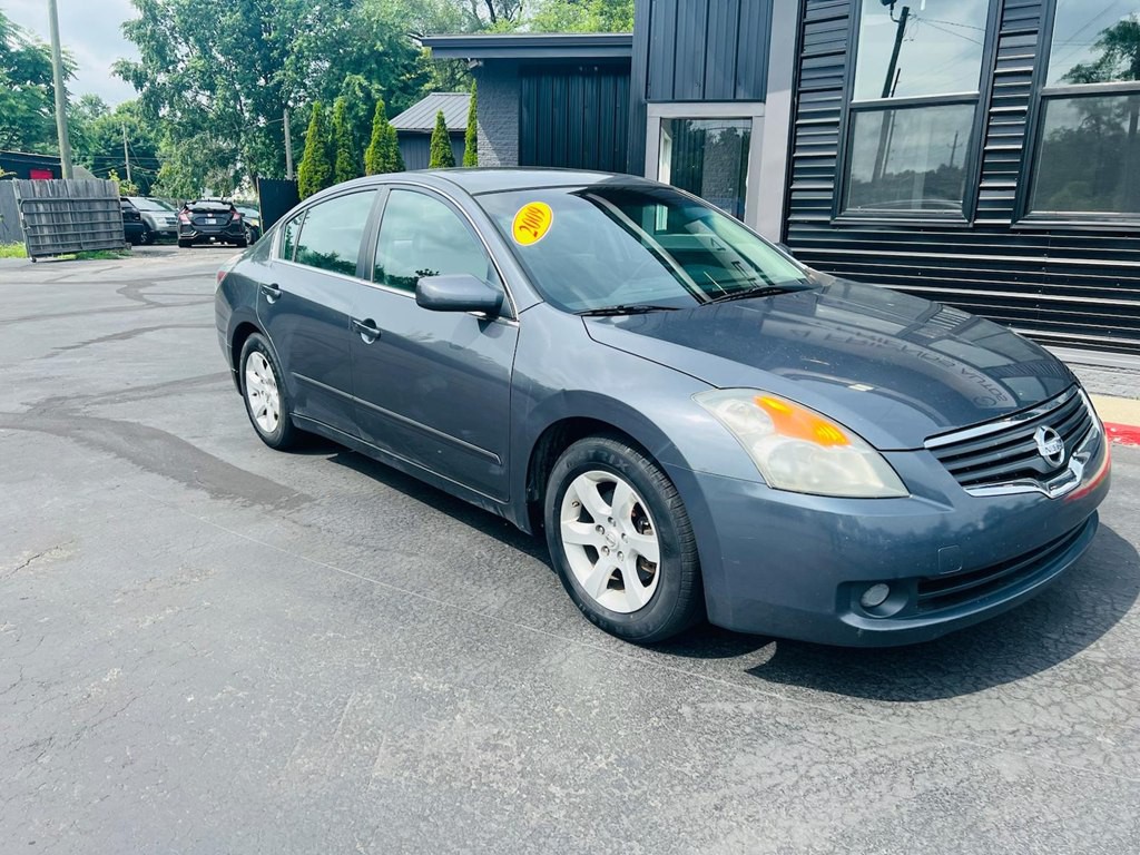 2009 Nissan Altima Image 3
