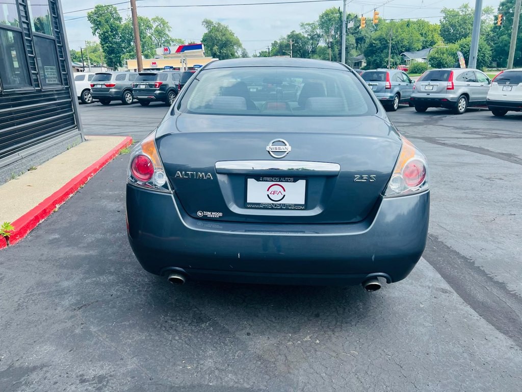 2009 Nissan Altima Image 5