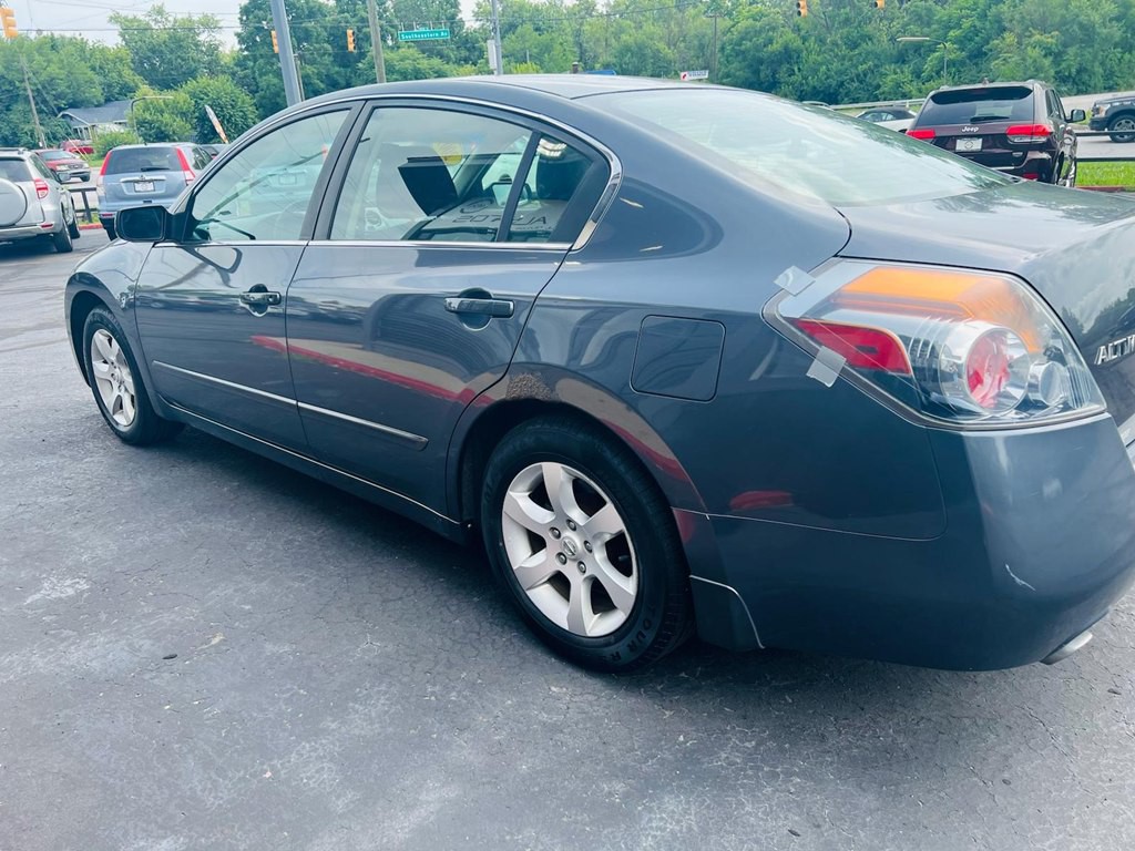 2009 Nissan Altima Image 6
