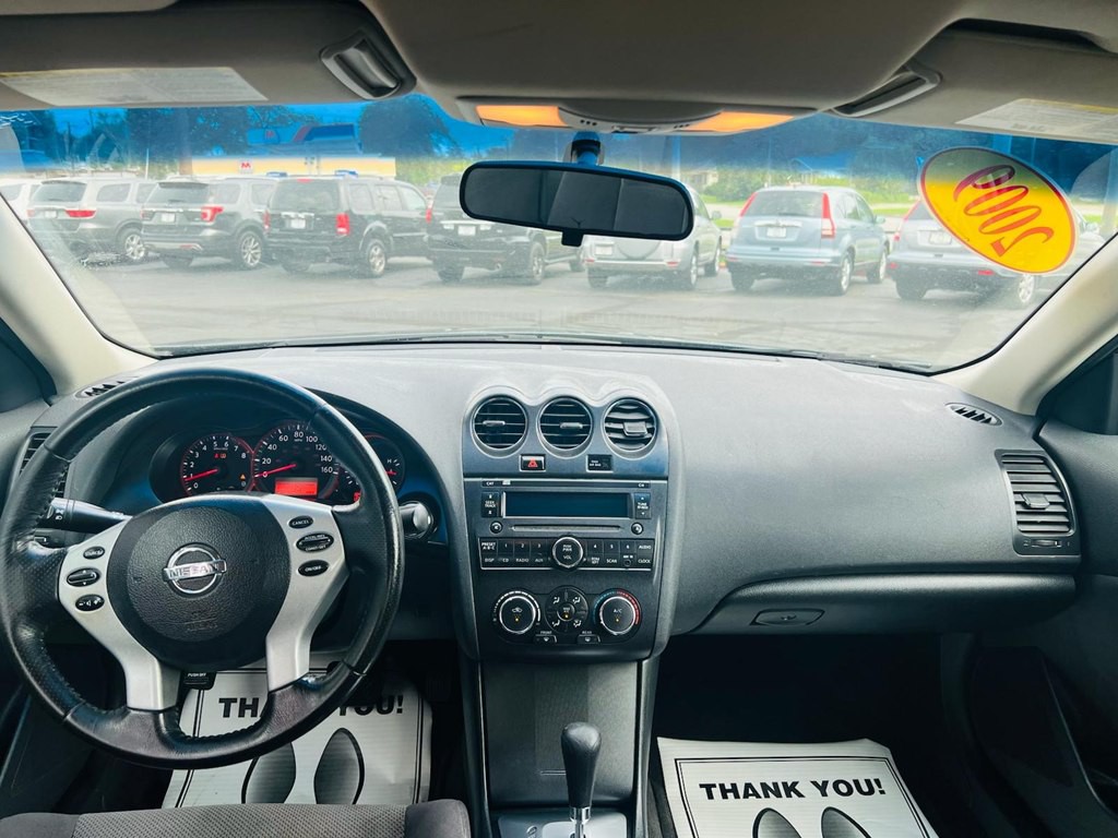 2009 Nissan Altima Image 11