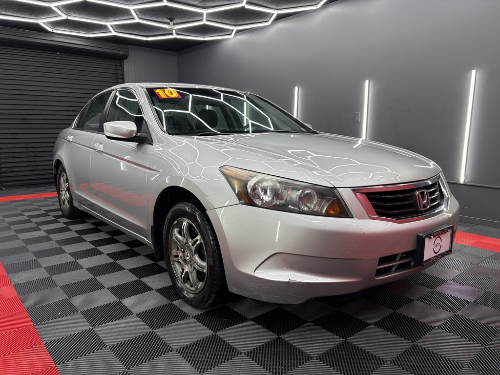 2010 Honda Accord Image 3