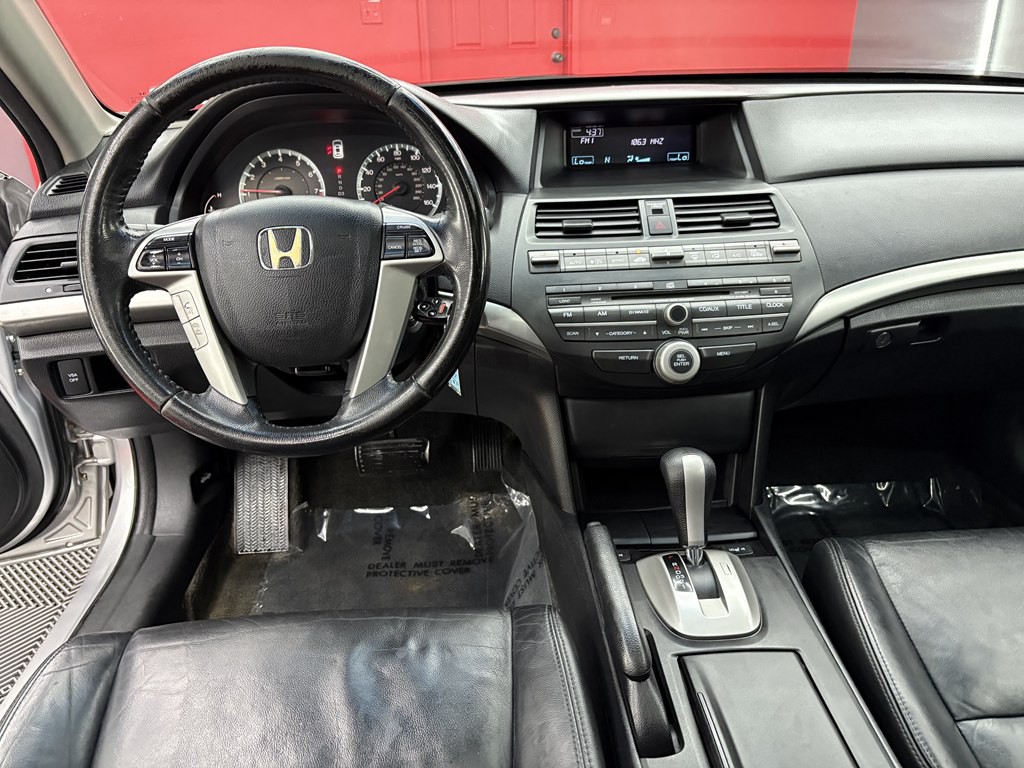 2010 Honda Accord Image 12