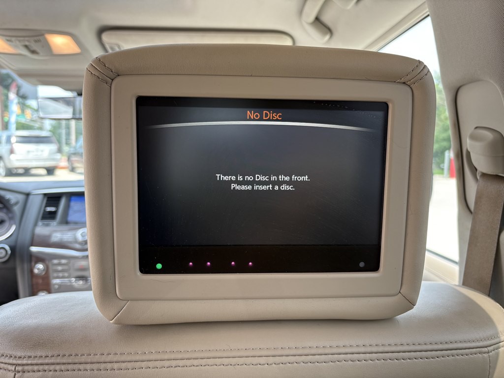 2018 Nissan Armada Image 12