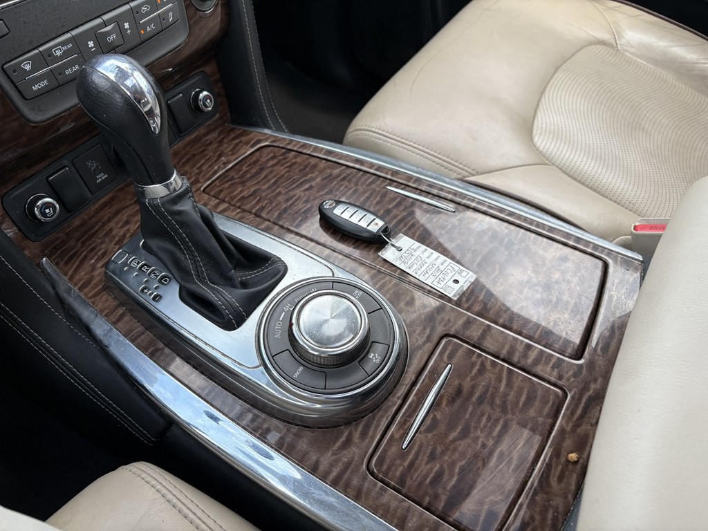 2018 Nissan Armada Image 19