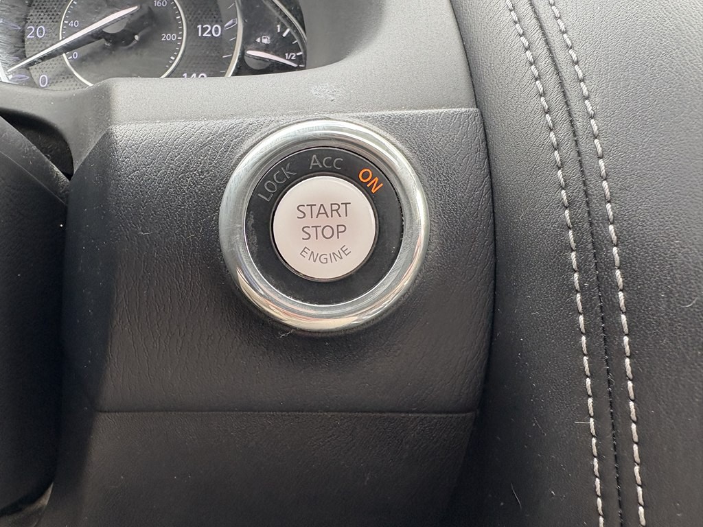 2018 Nissan Armada Image 22