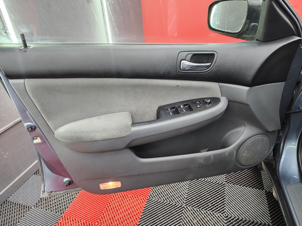 2007 Honda Accord Image 7