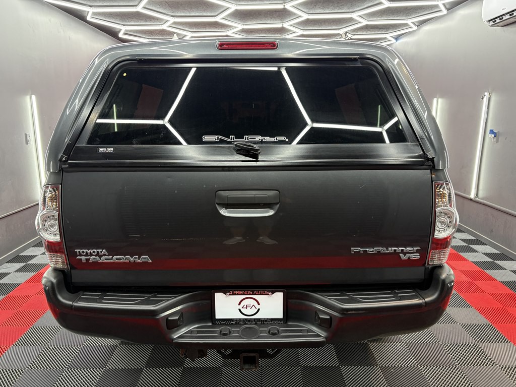 2015 Toyota Tacoma Image 6