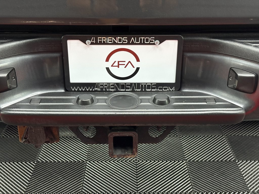 2015 Toyota Tacoma Image 29