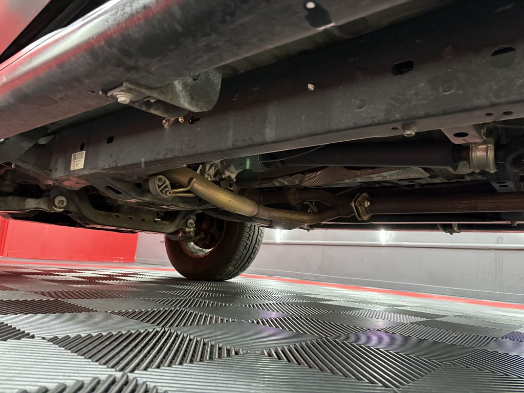 2015 Toyota Tacoma Image 31