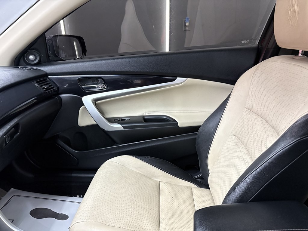 2014 Honda Accord Image 17