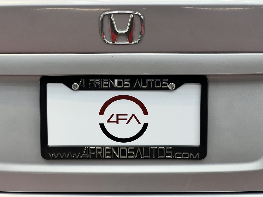 2004 Honda Civic Image 18