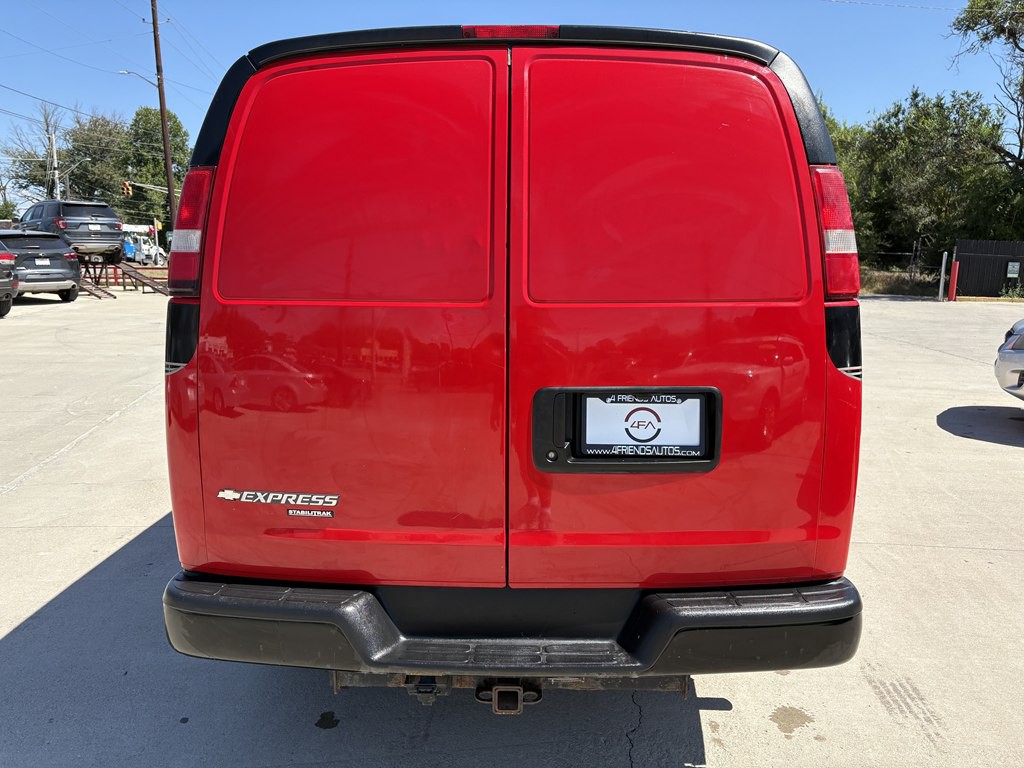 2016 Chevrolet Express Image 5