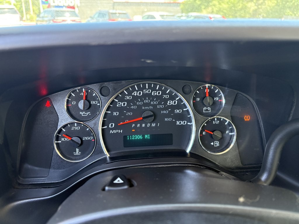 2017 Chevrolet Express Image 10