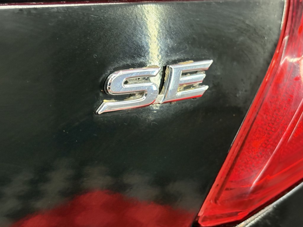 2014 Toyota Camry Image 23