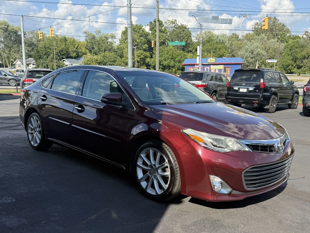 2015 Toyota Avalon Image 3
