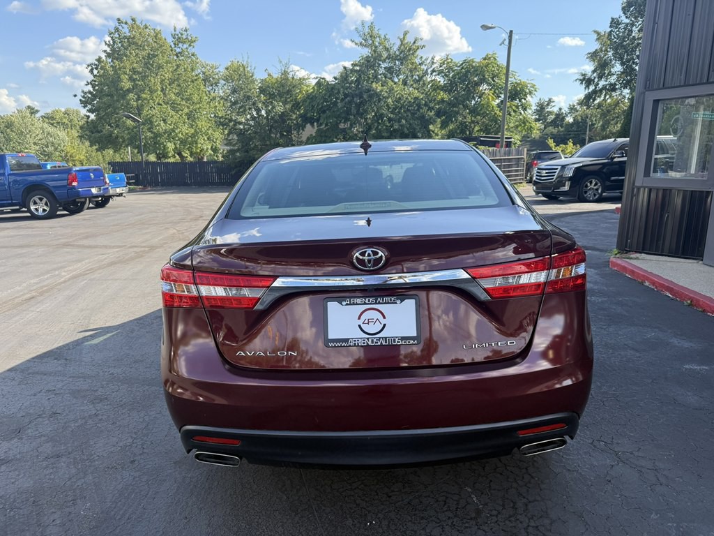 2015 Toyota Avalon Image 5