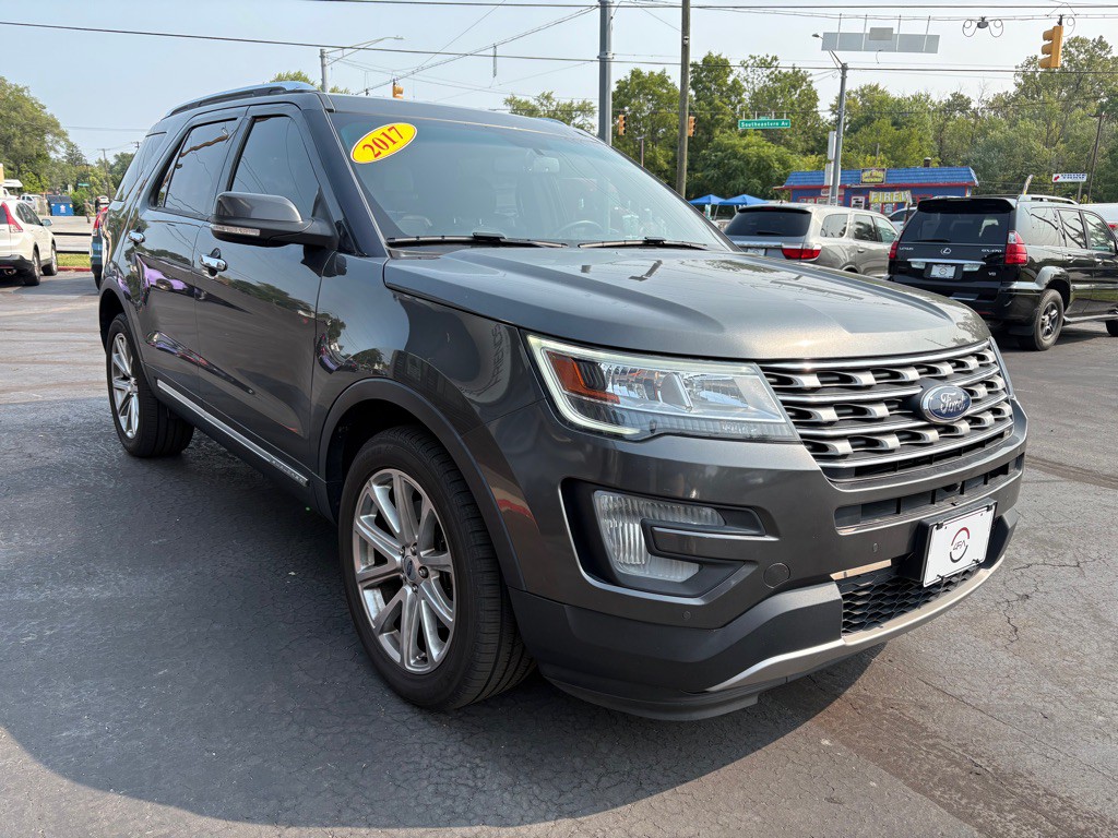 2017 Ford Explorer Image 3