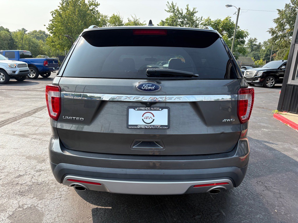 2017 Ford Explorer Image 5
