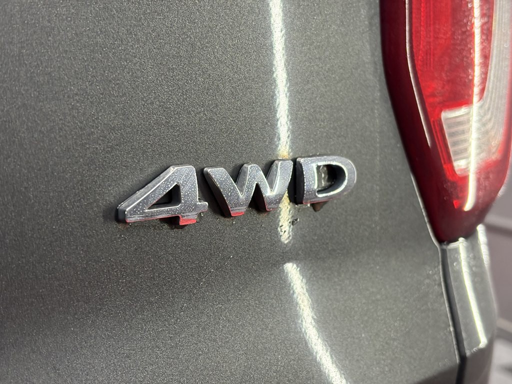 2017 Ford Explorer Image 35