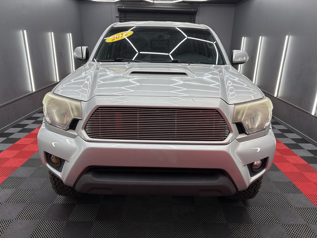 2012 Toyota Tacoma Image 2