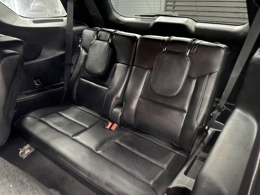 2020 Ford Explorer Image 13