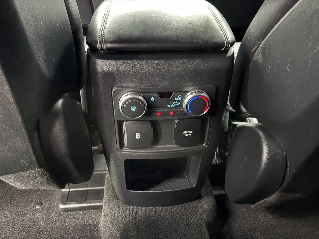 2020 Ford Explorer Image 15