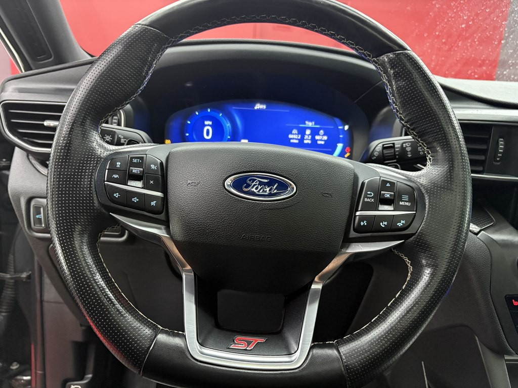 2020 Ford Explorer Image 20