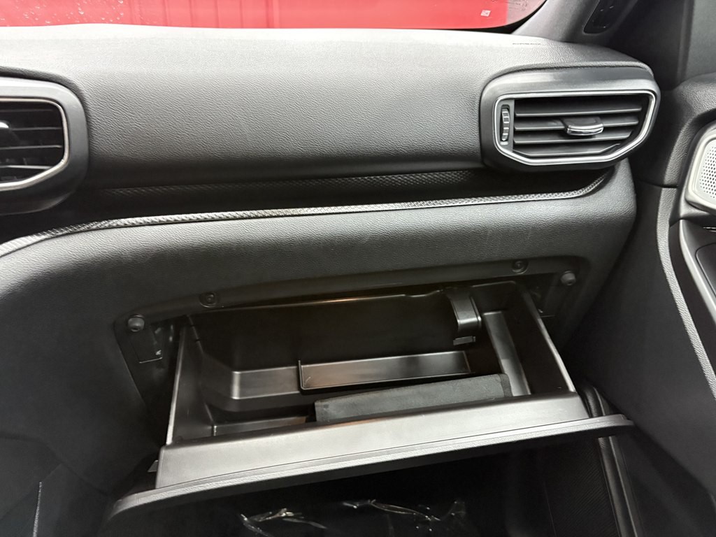 2020 Ford Explorer Image 30