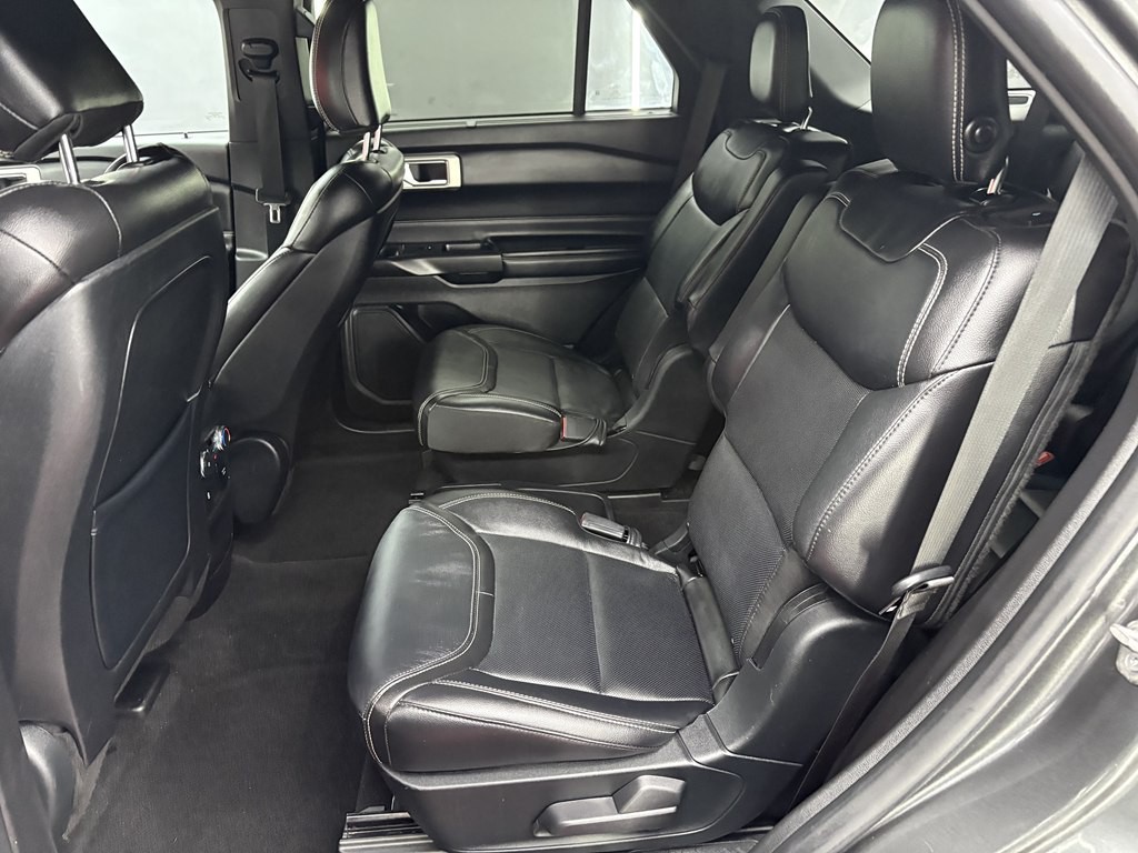 2020 Ford Explorer Image 11