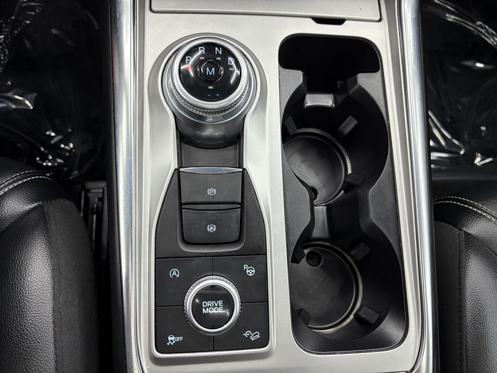 2020 Ford Explorer Image 23