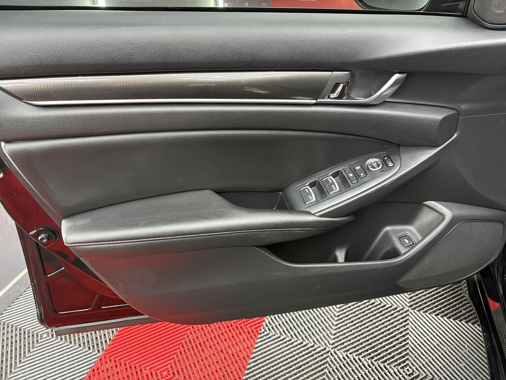 2022 Honda Accord Image 7