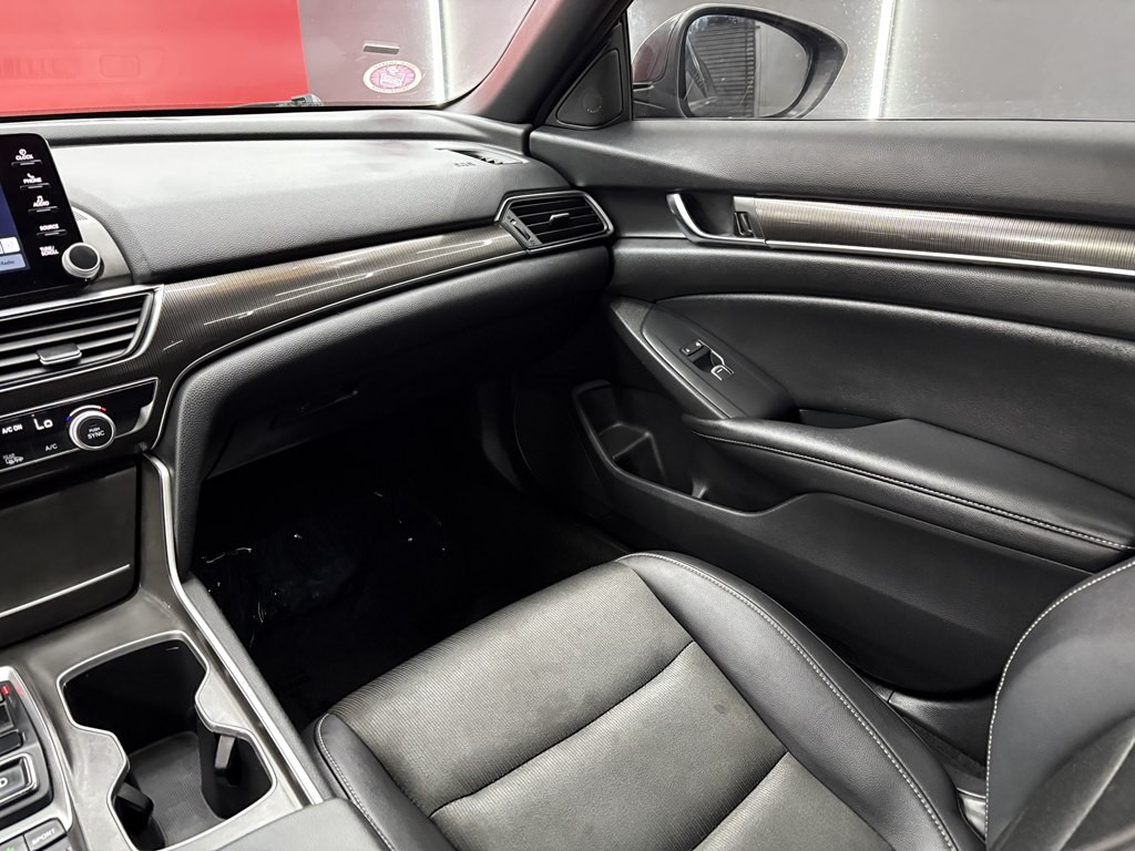 2022 Honda Accord Image 13