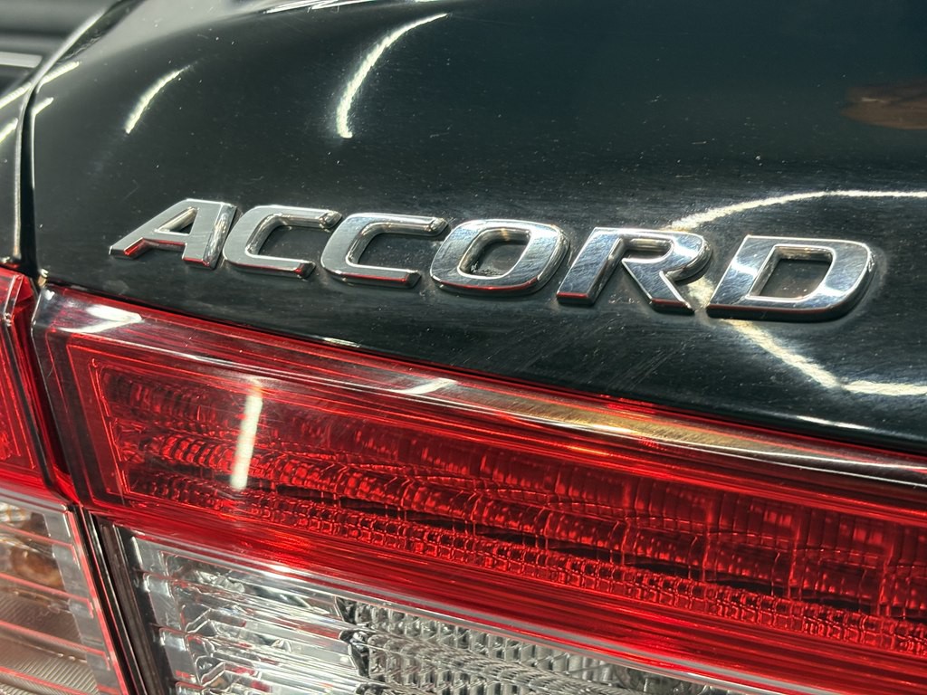 2022 Honda Accord Image 32